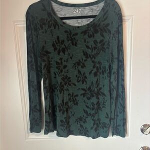 Maurices Black Floral Long Sleeve Top
